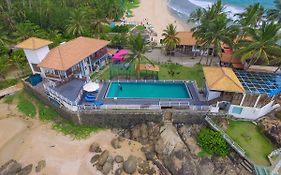 White Villa Resort