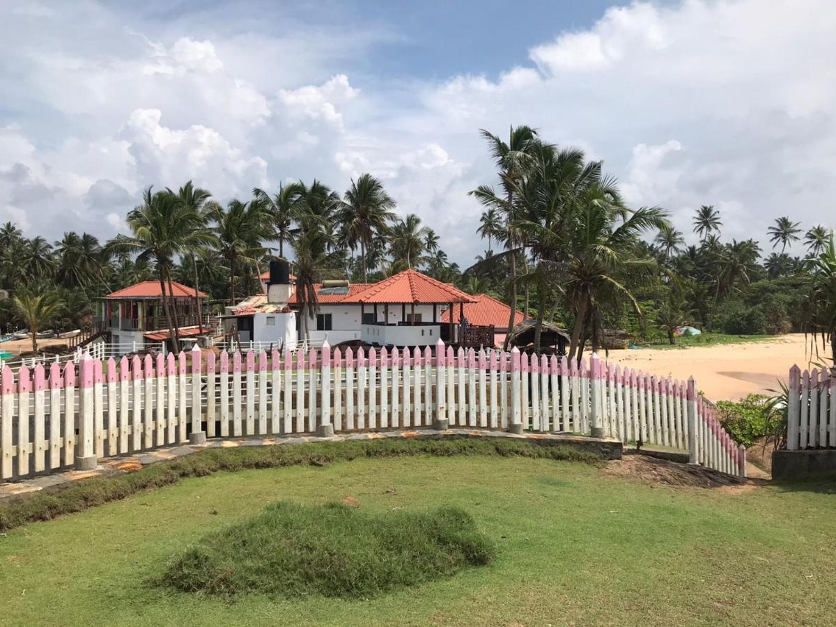 White Villa Resort Ahungalla Exterior photo