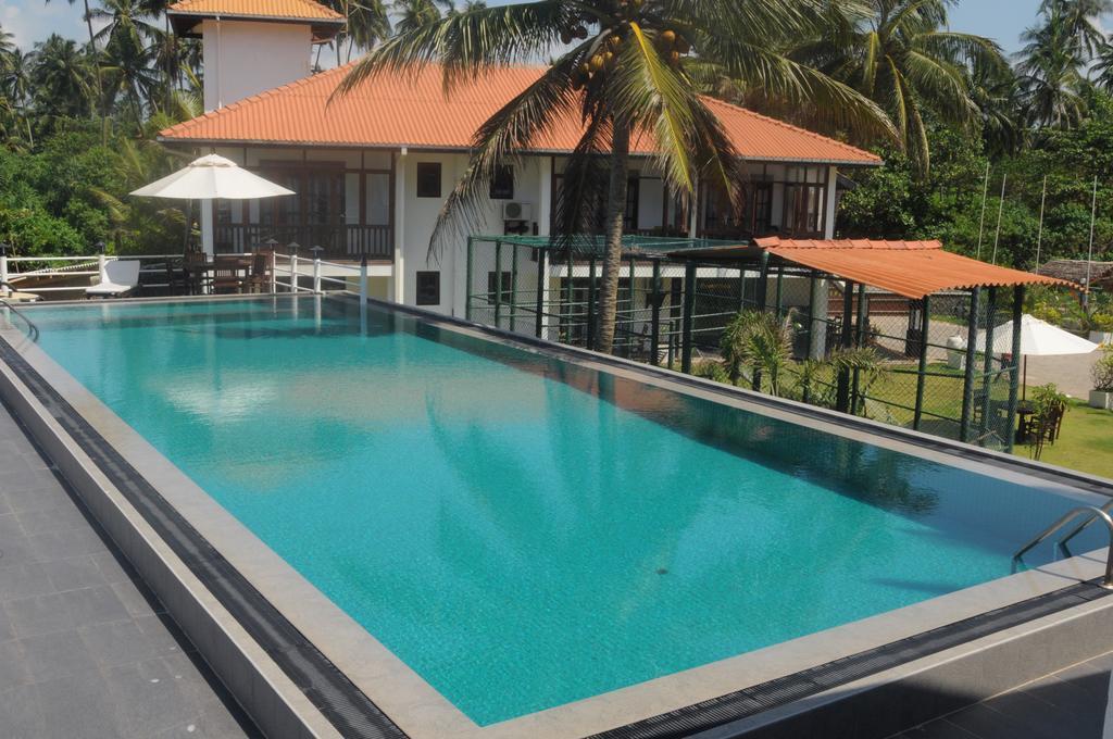 White Villa Resort Ahungalla Exterior photo