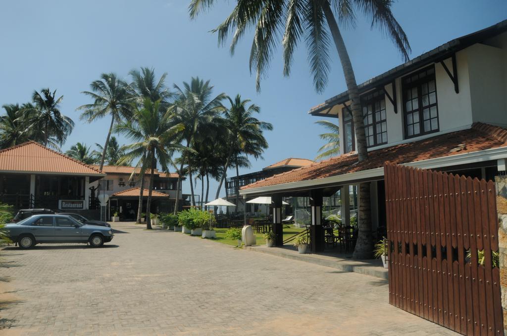 White Villa Resort Ahungalla Exterior photo