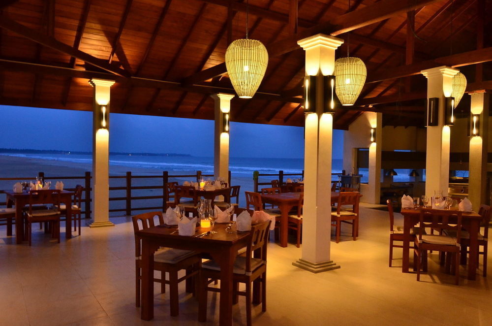 White Villa Resort Ahungalla Exterior photo