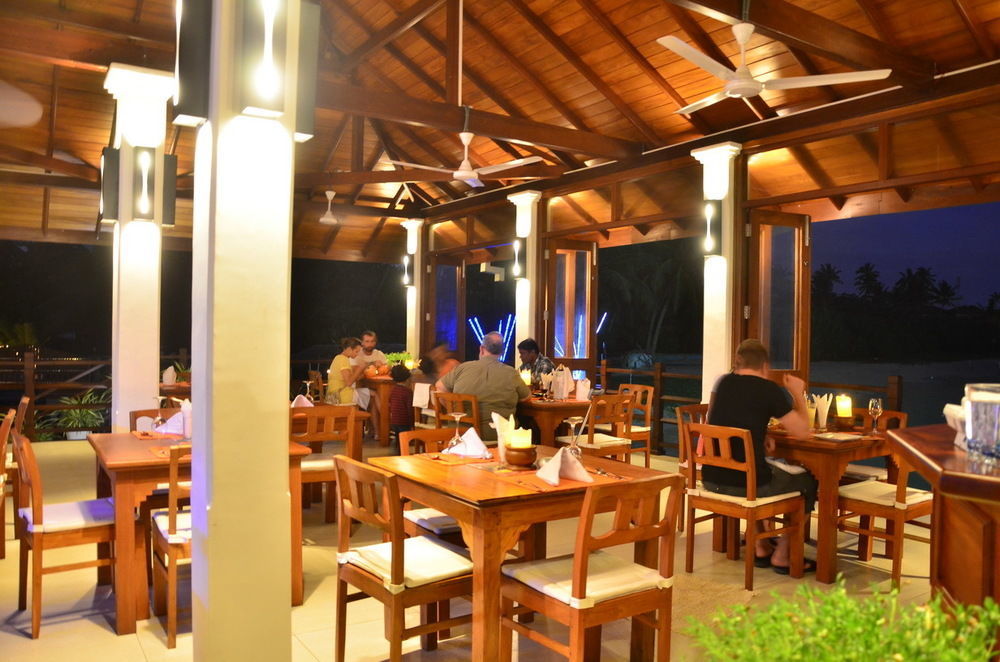 White Villa Resort Ahungalla Exterior photo